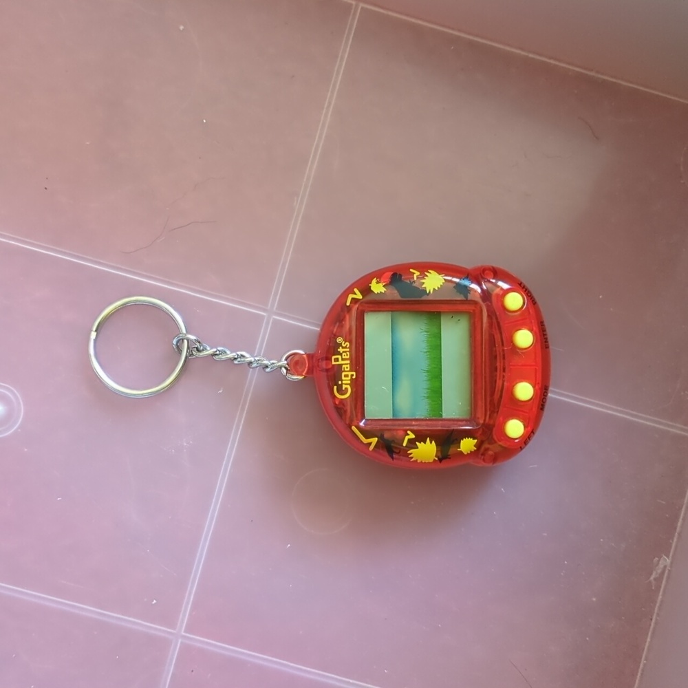 GigaPets excellent condition digital dinosaur pet 🦕